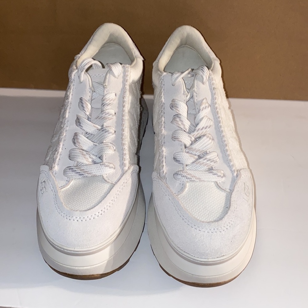 COPY - Women’s UGG Marin Lace Up Platform Shoes #9 - Picture 4 of 7